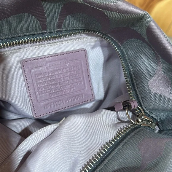 NWOT Coach Grey and Lavender Canvas Bag. - Picture 4 of 6